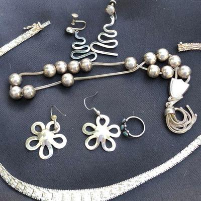 Lot # 51: Sterling Silver Jewelry Grouping