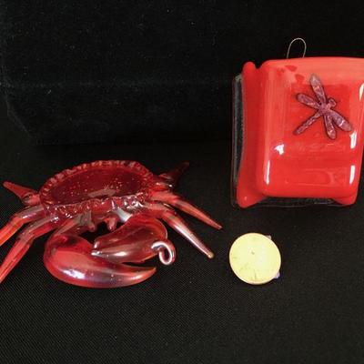 Hand Blown Glass Crab & Matching Dragonfly Holder Set Lot # 349