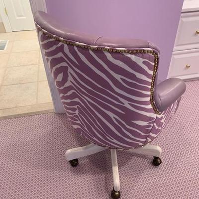 HANDCOCK AND MOORE LEATHER AND ANIMAL PRINT LAVENDER OFFICE CHAIR $195