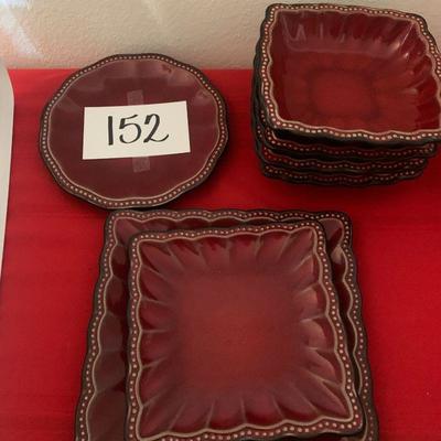 Lot 152 red plates