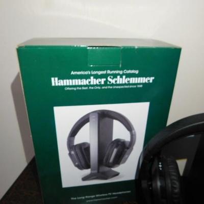 Hammacher Schlenmer Wireless TV Headphones with Box