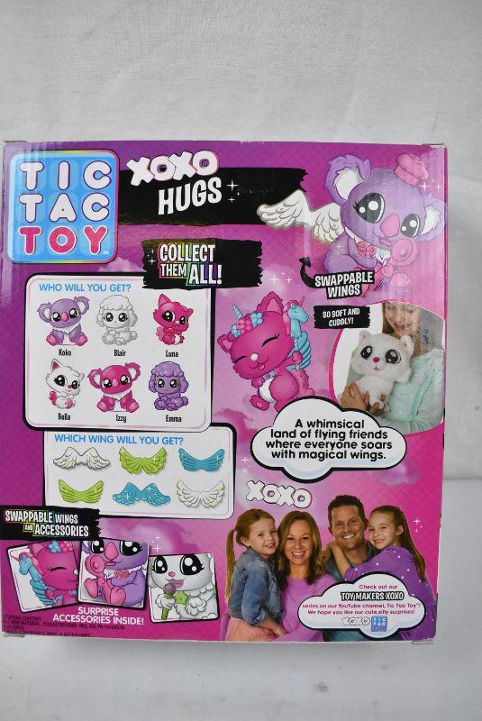 Tic Tac Toy XOXO Hugs Plush, Pink