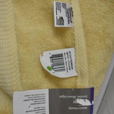 2 pc Bath: BH&G Single Bath Towel & Mainstays Lumis Clear/Bronze Soap Pump - New