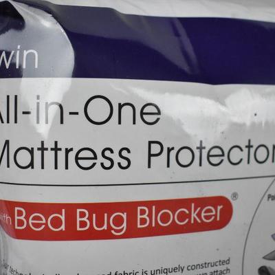 Twin Size Mattress Protector, Original Bed Bug Blocker Zippered Cover - New