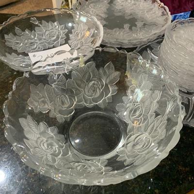 Lot 218 glass serving trays/plates