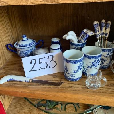Lot 253 blue and white home decor items including blue and white salt and pepper shakers