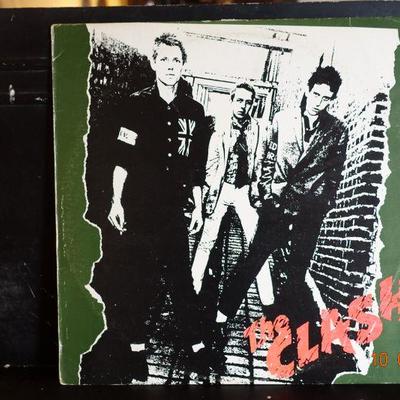 The Clash ~ Clash City Rockers ~ CBS Label