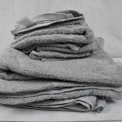 Mainstays Value Terry Cotton Bath Towel Set - 10 Piece Set, Gray. New, WH Dirt