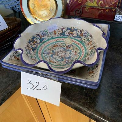 Lot 320 4 large bowls one is broken