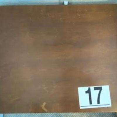 LOT#17B2: Accent Table with Contents