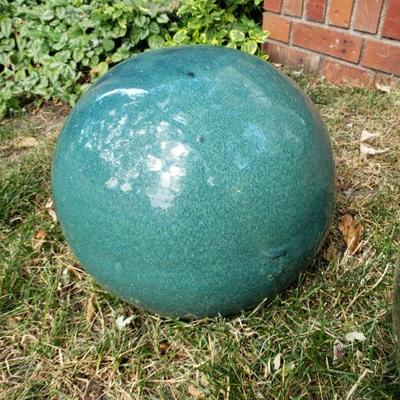 Lot 1: Ceramic Gazing Ball