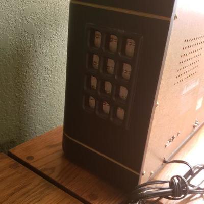 Lot 21: Grundig Classic Repro Vintage Radio 969