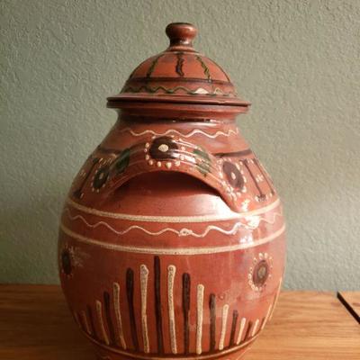 Lot 22: Turtlecreek Folk Art Pottery - Christopher Woods