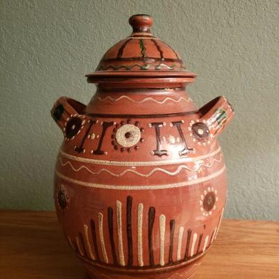 Lot 22: Turtlecreek Folk Art Pottery - Christopher Woods