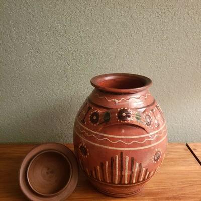 Lot 22: Turtlecreek Folk Art Pottery - Christopher Woods