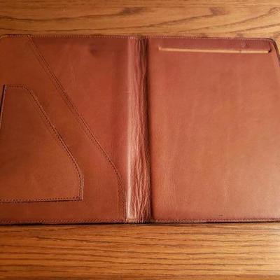 Lot 31: Leather Tablet Cover