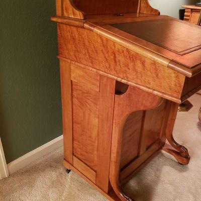 Lot 33: Antique Captain's Desk with Original Key
