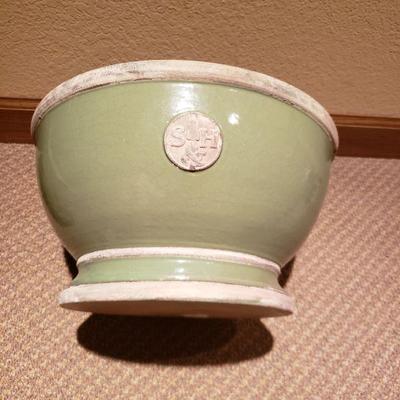 Lot 56: Smith & Hawkens Flower Pot