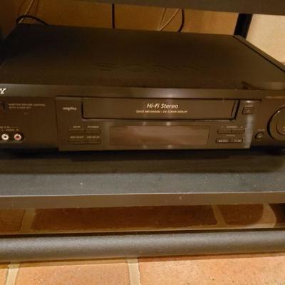 Lot 71: Sony VCR