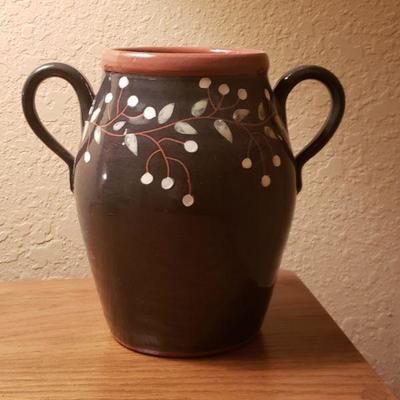 Lot 90: Red Oaks Pottery 