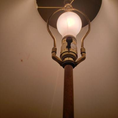 Lot 94: Stiffel Lamp