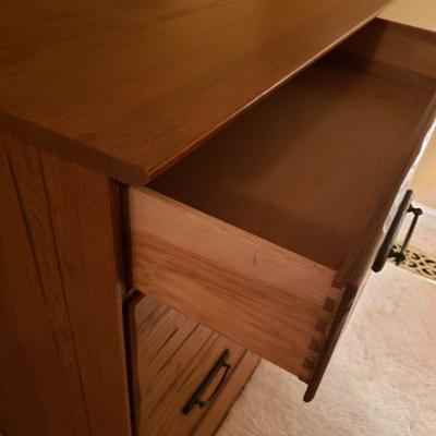 Lot 95: Ranch Oak Dresser