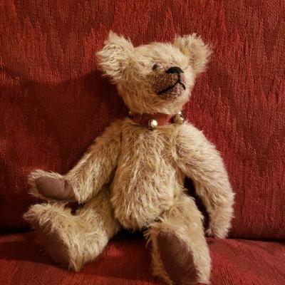 Lot 98: 1999 Judy Senk Bear