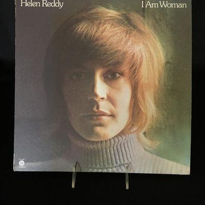 Helen Reddy 33 1/3 LP Album Vinyl Record "I Am Woman" in Jacket Pristine Condition  Small tear to sleeve Lot # 117