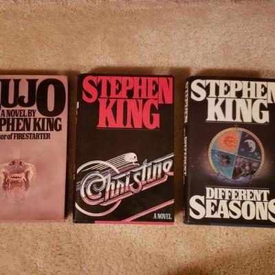 Lot 119: Stephen King (3) 1st Edition Books