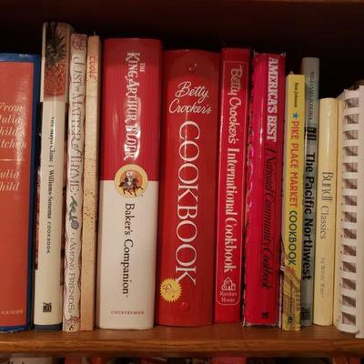 Lot 123: Cookbook Lot #7