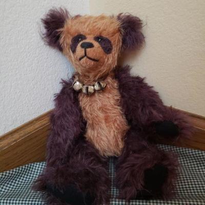Lot 132: 2003 Judy Senk 2 Tone Bear with Bells