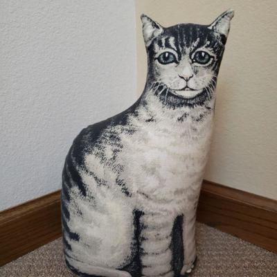 Lot 143: Plush Sitting Cat