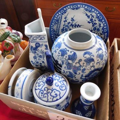 Lot 395 various blue and white porcelain pieces