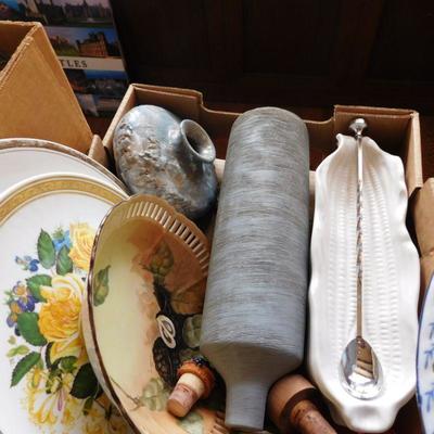 Lot 402 miscellaneous bottle toppers, Plates and kitchen items