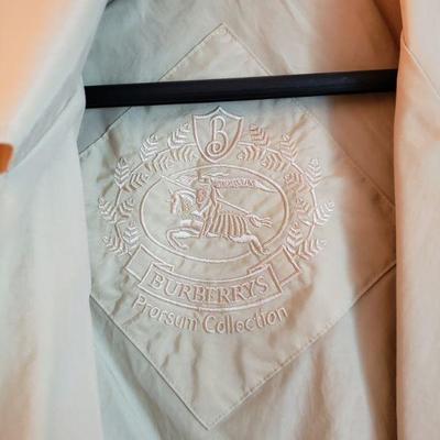 Lot 150: Burberrys Cream Trench with Carrying Bag