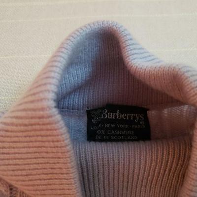 Lot 154: Burberrys Light Purple Cashmere