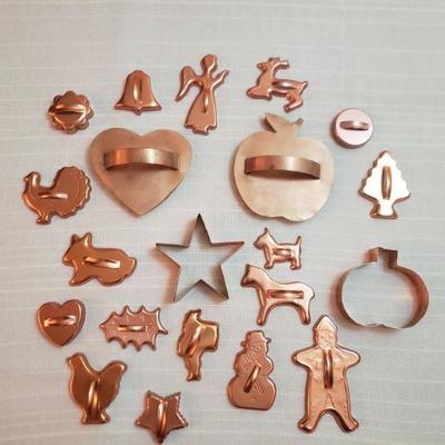 Lot 173: Copper Cookie Cutter Lot