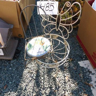  Lot 485 two miniature metal chairs/plant stands