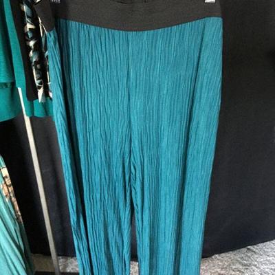 Curated 6 Pieces of Jade / Emerald & Black Blouses Pants Jackets Shirts: Simple People, Soft Surroundings, Chicos, Coldwater Creek...