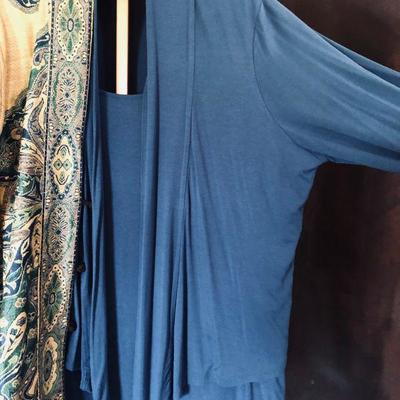 Collection of 5 Pc Curated by our Stylist: Shades of Peacock Cobalt Coldwater Creek, Winter Silks Sized XL - 1X  LOT#159