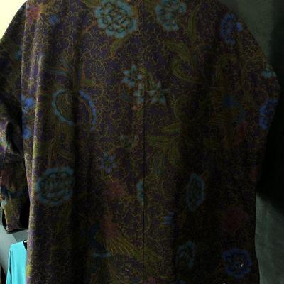 6 PCs Curated by our Stylist in Mulberry / Hunter Green. Carole Little, Asia Craft, Cut Loose, Soft Surroundings LOT#161