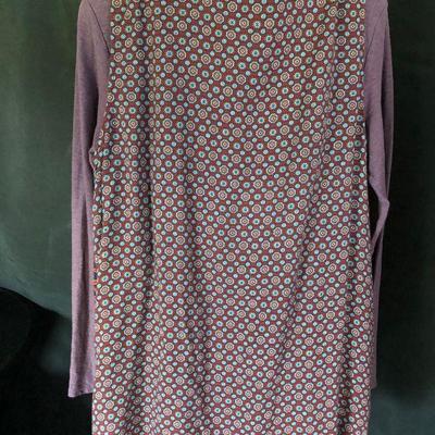 6 PCs Curated by our Stylist in Mulberry / Hunter Green. Carole Little, Asia Craft, Cut Loose, Soft Surroundings LOT#161