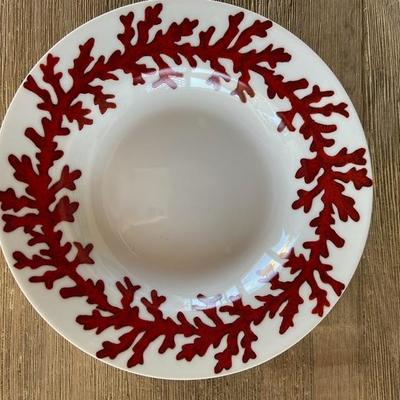 Z GALLERIE DINNER PLATES & SOUP BOWLS SET CORAL DESIGN NEW WITH TAGS