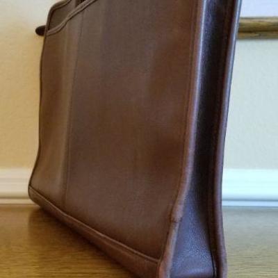 LOT #219: Vintage Brown Leather COACH Briefcase