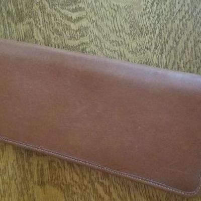 LOT #221: COACH Brown leather Storage Pouch 