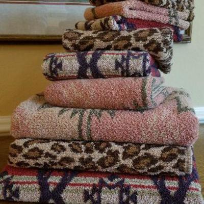 LOT #237: Vintage Ralph Lauren Towel Set