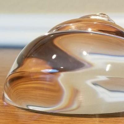 LOT #246: Stueben Glass Crystal Shell and Glass US Form 