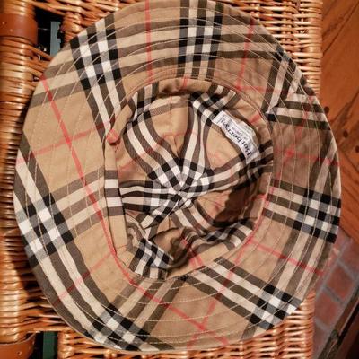 Lot 266: Burberrys Kaiki & Signature Plaid