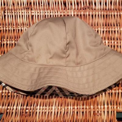 Lot 266: Burberrys Kaiki & Signature Plaid