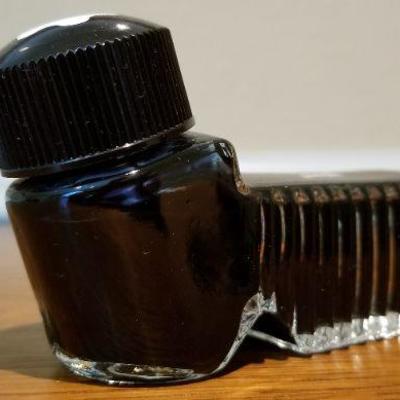 LOT #271: Mont Blanc and Wagner Ink (Wagner 1/3, Montblanc Full)